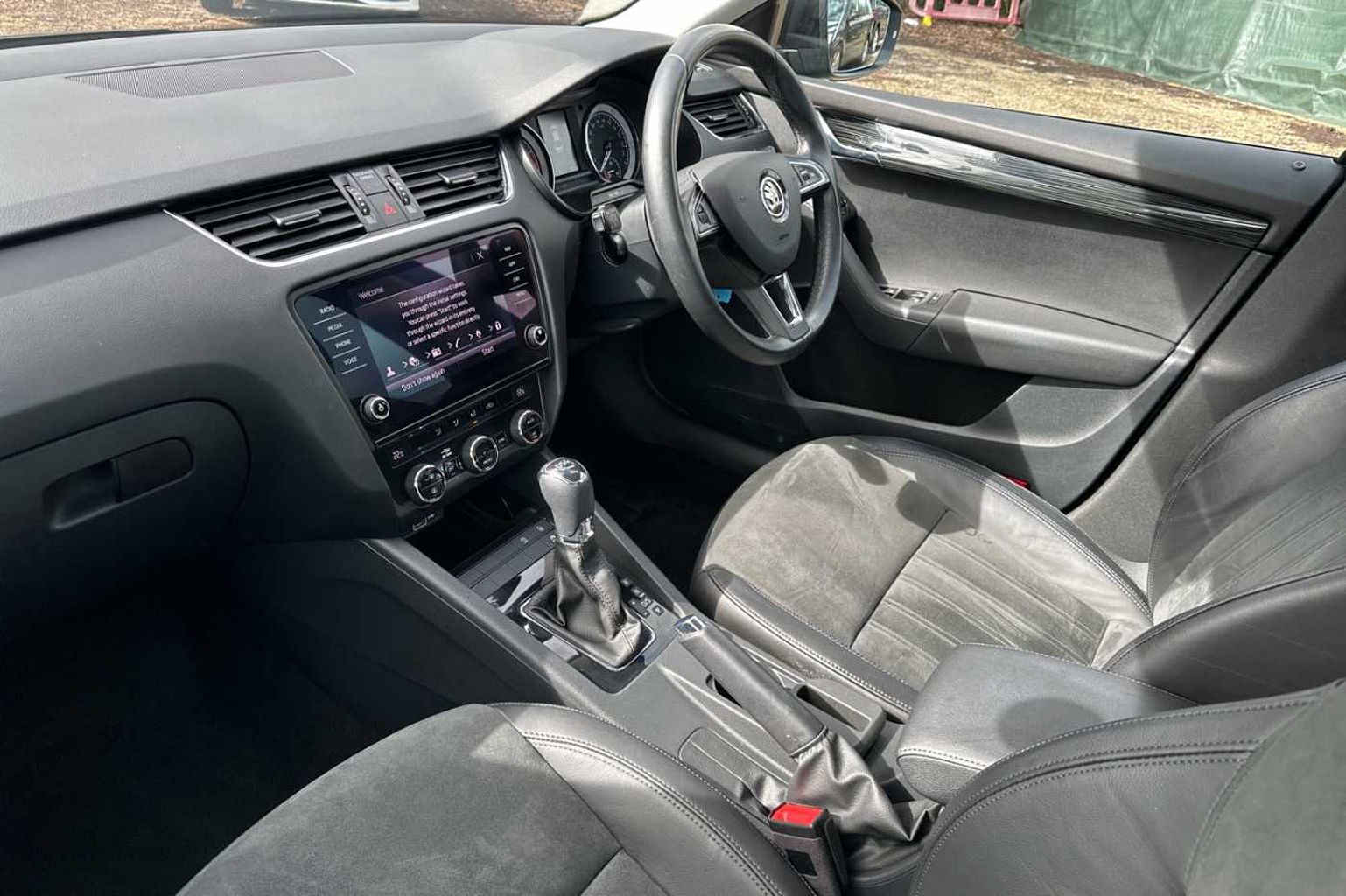 SKODA Octavia Hatchback 1.5 TSI ACT SE L 150PS DSG