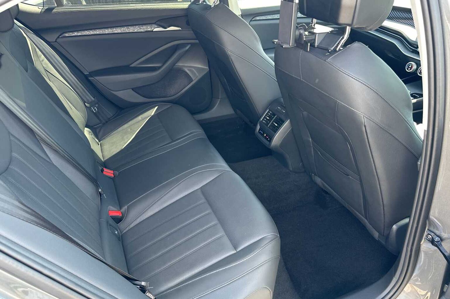 SKODA Superb 1.5 TSI e-TEC (150ps) SE L DSG